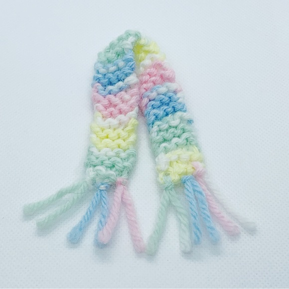 Beanie And Scarf Fits 6 Inch Doll Or Snowman Crafts - Picture 6 of 6